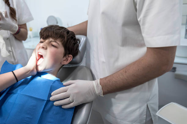 Best Weekend Emergency Dentist in Oli, PA